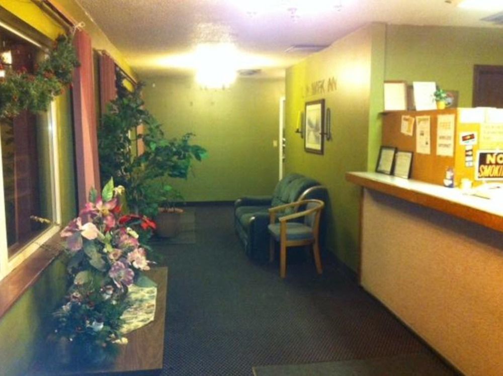 Landmark Inn Osawatomie Bagian luar foto